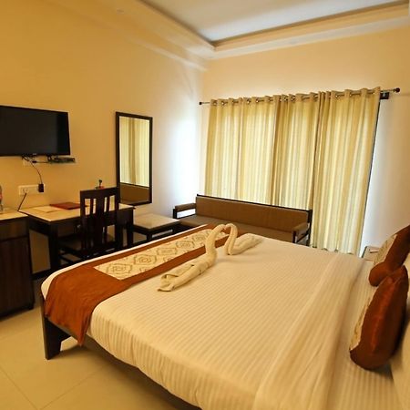 Tulip Le Grand Hotell Udaipur Eksteriør bilde
